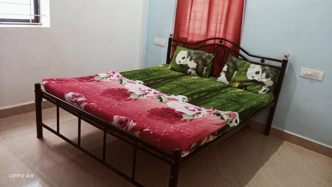 Sunny Bliss Calangute Bagian luar foto